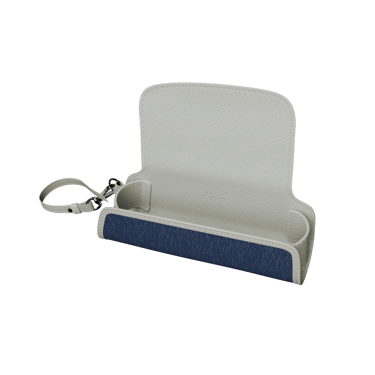 Lateral view of an empty Denim Leather Fusion Solo Carry Case